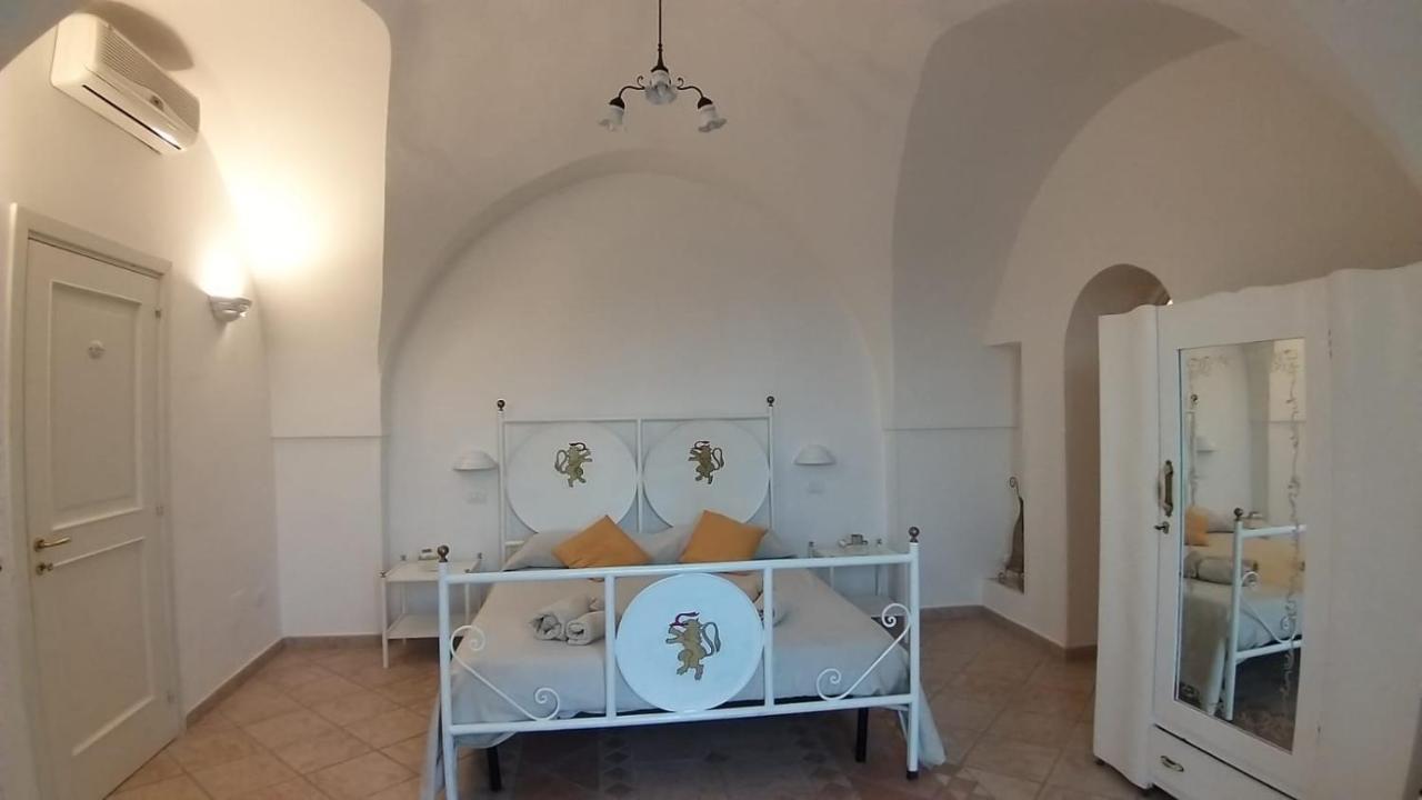 Casal Duca Bed and Breakfast Talsano Exteriör bild